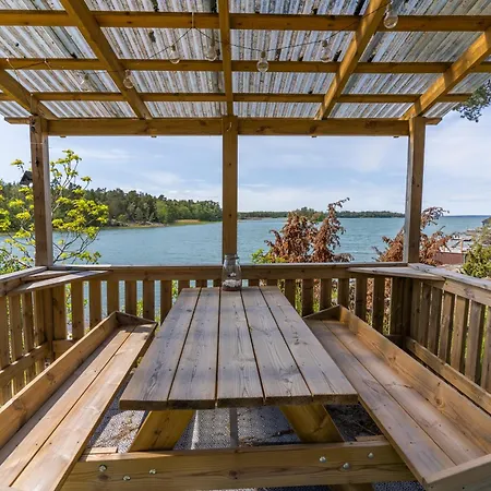 Kommodor Villa Lumparland