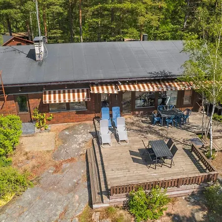 Kommodor Villa Lumparland